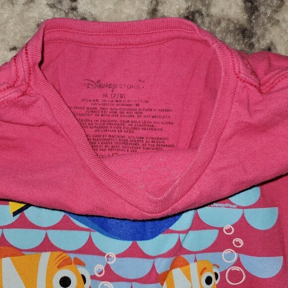 3 for 12 ||| Disney Dory Nemo Medium Top EUC - Picture 3 of 3